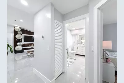 11160 Orange Boulevard, The Acreage, FL 33412 - Photo 17