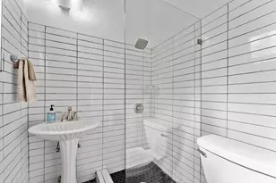 614 Avon Rd, West Palm Beach, FL 33401 - Photo 39