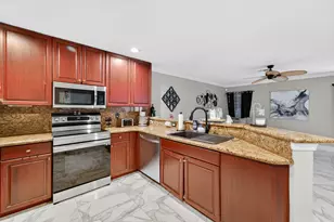 3370 Turtle Cove, West Palm Beach, FL 33411 - Photo 5