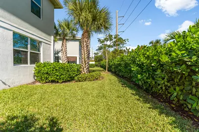550 Parsons Way, Deerfield Beach, FL 33442 - Photo 29