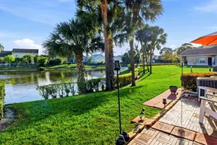 6388 Park Lake Cir, Boynton Beach, FL 33437 - Photo 13