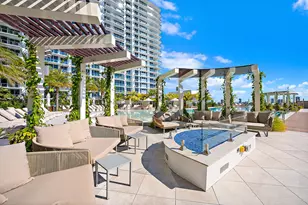 220 Lake Shore Dr, Lake Park, FL 33403 - Photo 9