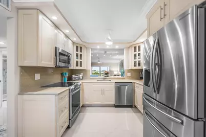 7286 Huntington Lane #301, Delray Beach, FL 33446 - Photo 1