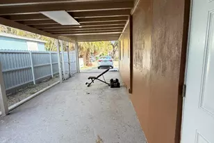 1017 Hampton Rd, West Palm Beach, FL 33405 - Photo 9