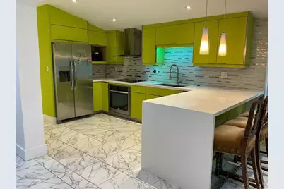 1281 NW 31st Avenue Rear Avenue, Miami, FL 33125 - Photo 9