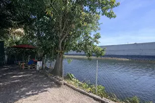 1281 NW 31st Ave Rear Ave, Miami, FL 33125 - Photo 29