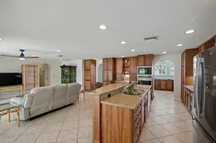 618 Riverside Rd, North Palm Beach, FL 33408 - Photo 9