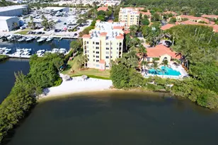 800 Scotia Dr, Hypoluxo, FL 33462 - Photo 1