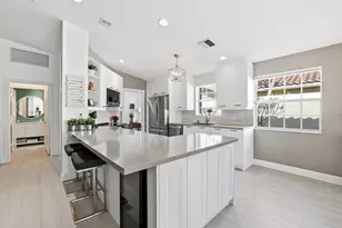 8190 St Johns Ct, Wellington, FL 33414 - Photo 1