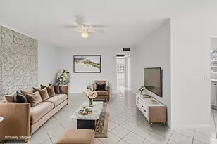 360 Fanshaw I, Boca Raton, FL 33434 - Photo 3