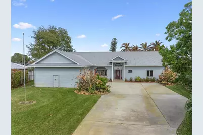 2204 5th Court SE, Vero Beach, FL 32962 - Photo 53