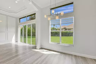 2933 E Fontana Ct, Royal Palm Beach, FL 33411 - Photo 11