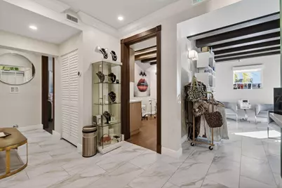 249 Peruvian Avenue #1811, Palm Beach, FL 33480 - Photo 3