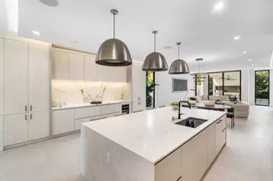 810 Palm Trail, Delray Beach, FL 33483 - Photo 11