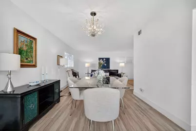 33 Colonial Club Drive #104, Boynton Beach, FL 33435 - Photo 11