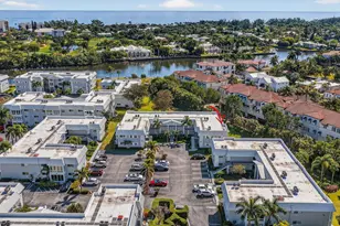 33 Colonial Club Dr, Boynton Beach, FL 33435 - Photo 39