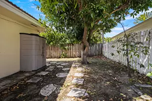 2129 NE 60th St, Fort Lauderdale, FL 33308 - Photo 35