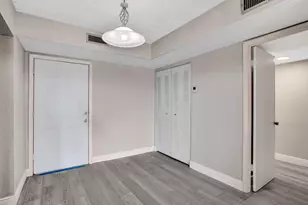 12014 Greenway Cir S, Royal Palm Beach, FL 33411 - Photo 5