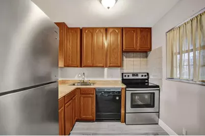 12014 Greenway Circle S #109, Royal Palm Beach, FL 33411 - Photo 7