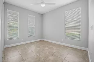 10139 SW Cypress Wood Ct, Port Saint Lucie, FL 34987 - Photo 11