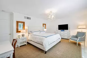 241 List Rd, Palm Beach, FL 33480 - Photo 43