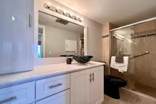 313 Wellington L, West Palm Beach, FL 33417 - Photo 11