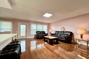 313 Wellington L, West Palm Beach, FL 33417 - Photo 5