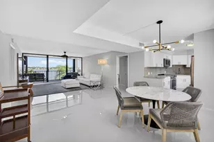 130 Lakeshore Dr, Juno Beach, FL 33408 - Photo 21