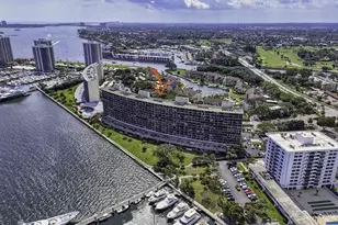 130 Lakeshore Dr, Juno Beach, FL 33408 - Photo 81