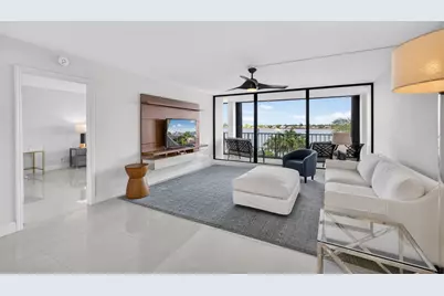 130 Lakeshore Drive #323, North Palm Beach, FL 33408 - Photo 11