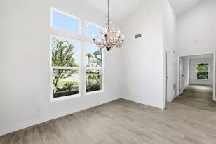 12912 Meadowbreeze Dr, Wellington, FL 33414 - Photo 9