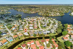 12912 Meadowbreeze Dr, Wellington, FL 33414 - Photo 41