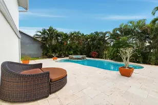 12912 Meadowbreeze Dr, Wellington, FL 33414 - Photo 33