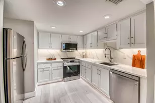 2800 N Ocean Dr, Singer Island, FL 33404 - Photo 11