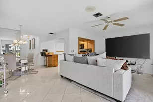 2274 Discovery Cir W, Deerfield Beach, FL 33442 - Photo 5