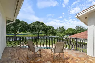 2801 Embassy Dr, West Palm Beach, FL 33401 - Photo 19