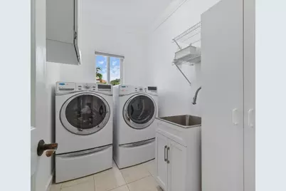 2801 Embassy Drive, West Palm Beach, FL 33401 - Photo 29