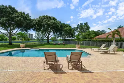 2801 Embassy Drive, West Palm Beach, FL 33401 - Photo 33