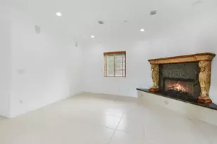 2801 Embassy Dr, West Palm Beach, FL 33401 - Photo 7