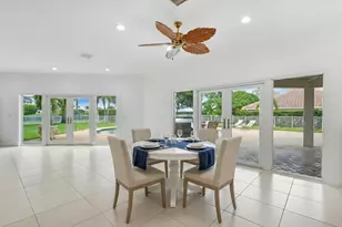 2801 Embassy Dr, West Palm Beach, FL 33401 - Photo 9