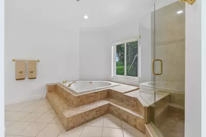 2801 Embassy Drive, West Palm Beach, FL 33401 - Photo 17