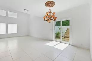 2801 Embassy Dr, West Palm Beach, FL 33401 - Photo 13