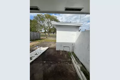 5441 SW 36th Street, Hollywood, FL 33023 - Photo 17