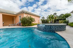 2625 E Community Dr, Jupiter, FL 33458 - Photo 3