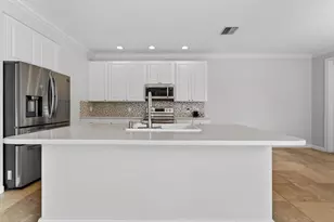 2625 E Community Dr, Jupiter, FL 33458 - Photo 11