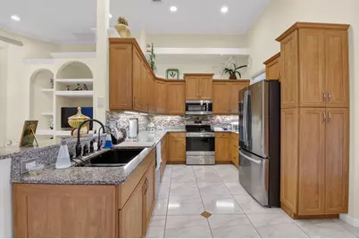 4970 Pine Tree Drive #4970, Boynton Beach, FL 33436 - Photo 19