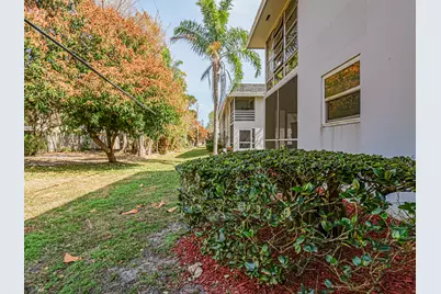 1166 6th Avenue #B7, Vero Beach, FL 32960 - Photo 3