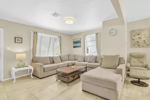 3218 Palm Dr, Delray Beach, FL 33483 - Photo 7