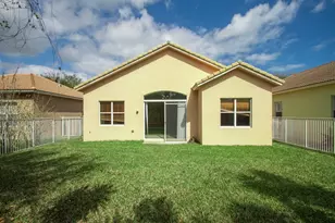 5913 Spring Lake Terrace, Fort Pierce, FL 34951 - Photo 7