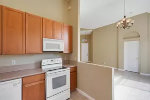 5913 Spring Lake Terrace, Fort Pierce, FL 34951 - Photo 13